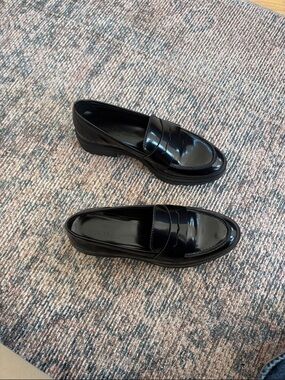 Women’s Black Patent Leather Penny Loafers Lug Sole